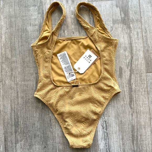 🔥🔥BILLABONG - VERANO SQUARE TANKER ONE PIECE🔥🔥 - Picture 9 of 11